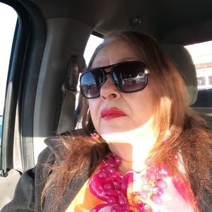 Meet your Posher, Hada